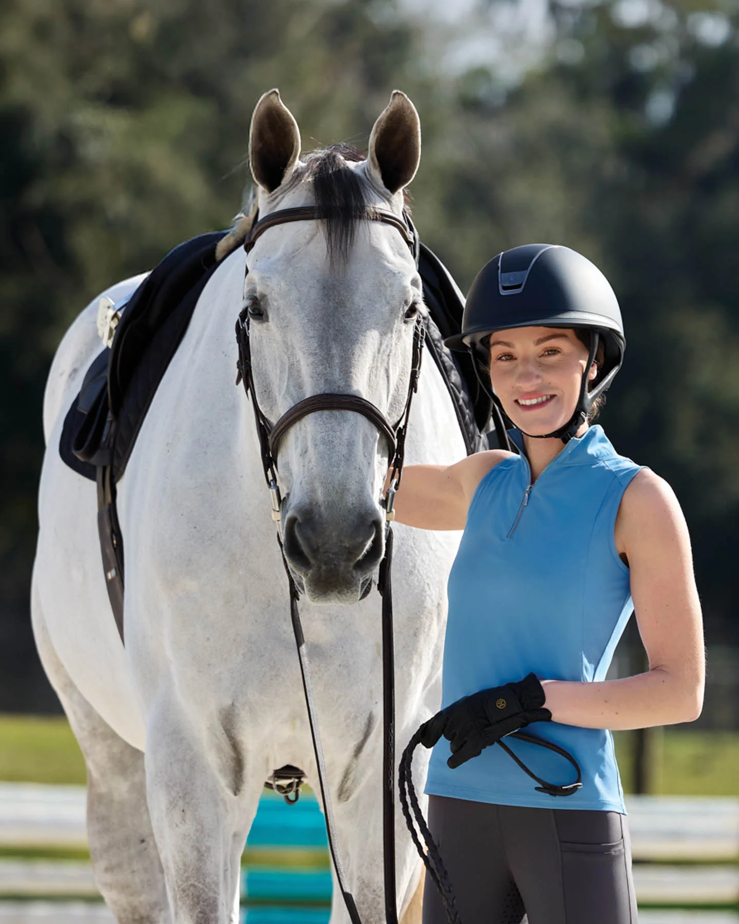 IconEQ™ Ladies’ Aurora Sleeveless Shirt - Image 5
